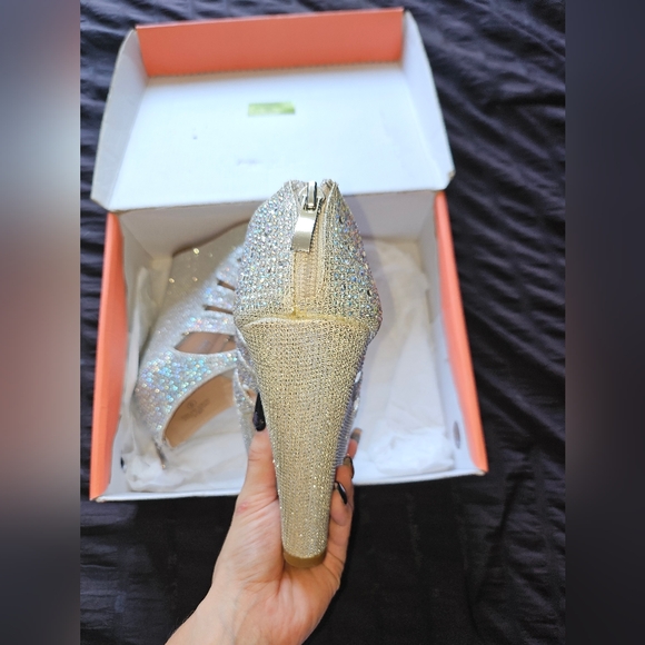 Womens Shoes Size 6 Y2k Silver Sparkly Jeweled High Heel Wedges Cut Out Open Toe - Picture 6 of 8